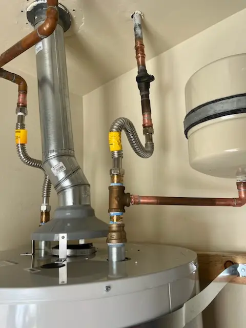Water heater installation and plumbing repair in Lake Farm